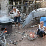 Kampong Chhnang - old women